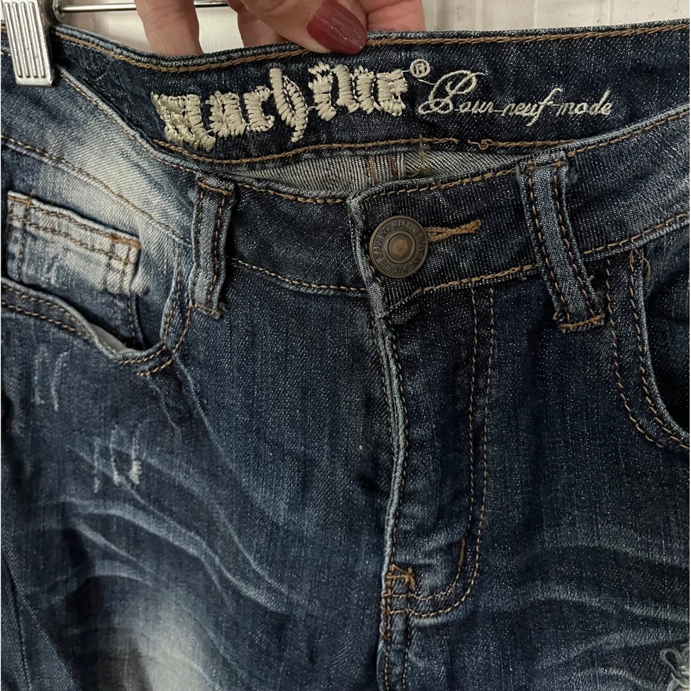 Machine Distressed Jeans Size 7 - Picture 6 of 9